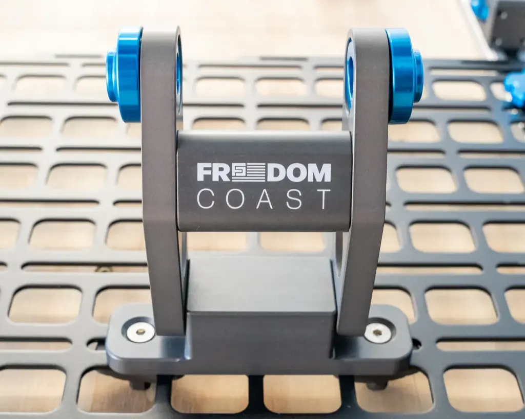 Freedomcoast-Adjustable-Bolt-Down_bbf7d009-7472-4f87-841d-bbb7ccd4a473 (3).webp