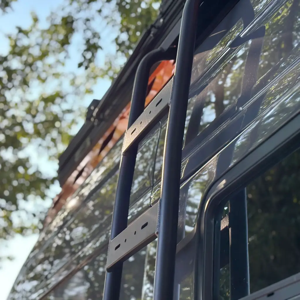 imgi_23_best_van_side_ladder_avatar_offroad.webp