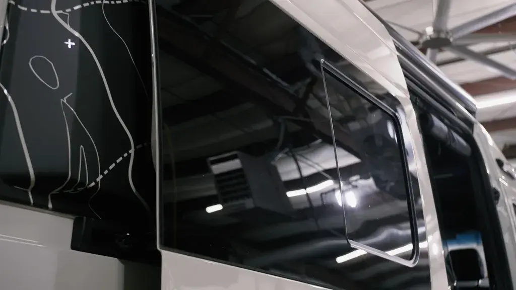 VWD - SL-Series Sliding Window (Passenger Sliding Door) | 07+ Sprinter