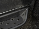 Winnebago EKKO Sprinter side steps - traction detail