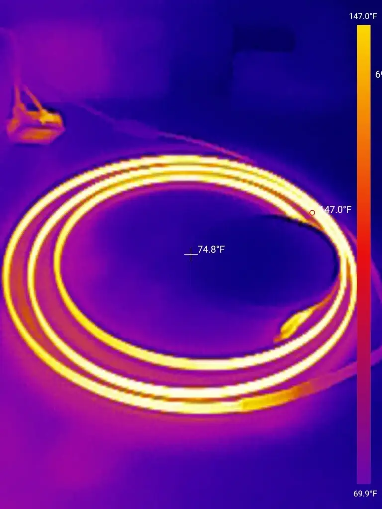 12 Volt Thermostatically-Controlled Heat Cable Kit (33 Feet)