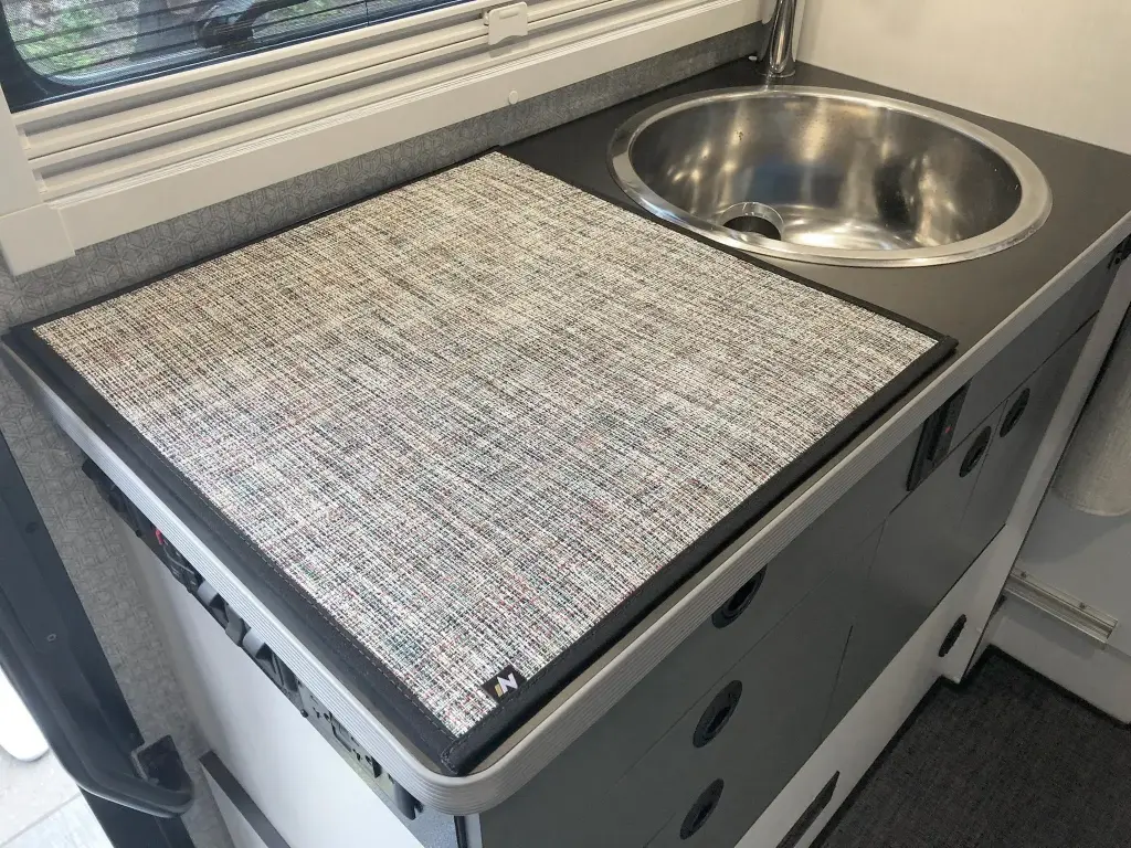 Inhabit - Ekko 23B (Sprinter Chassis) Countertop Mat