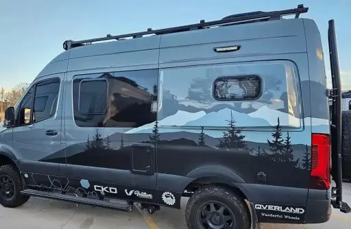[SER-01077] Vehicle Wrap — Driver's Side Forward Window Panel | Revel / Sprinter